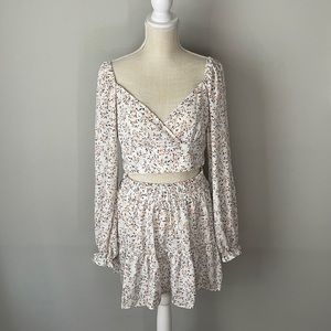 White floral two piece set - vneck blouse and matching skirt